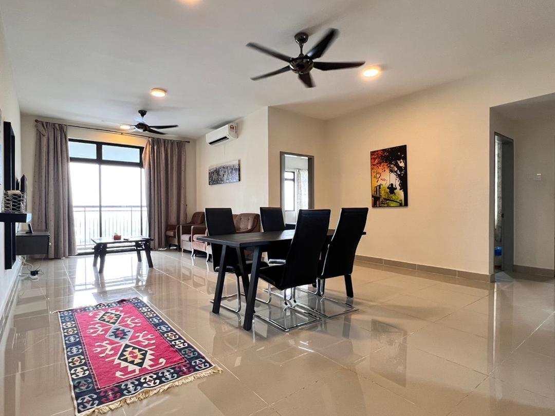 Ayer8 Putrajaya Guesthouse ภายนอก รูปภาพ